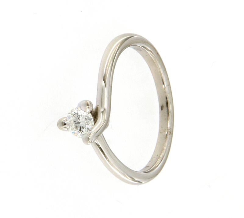 Anello in oro bianco 750\1000 con diamante taglio brillante da 0.20 ct, colore h,purezza vs mis.10