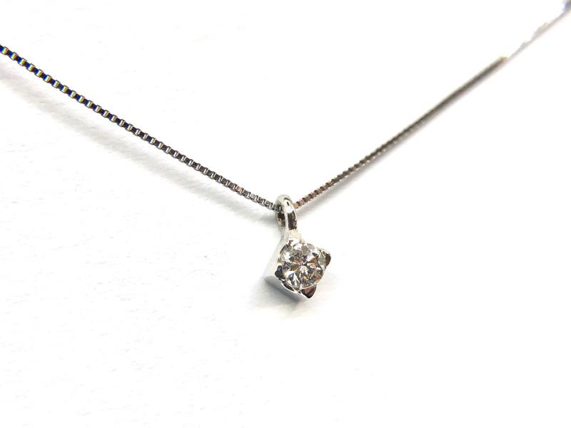 Collana  oro bianco 750/1000 punto luce con diamante da 0.34 ct - colore stimato h vs1